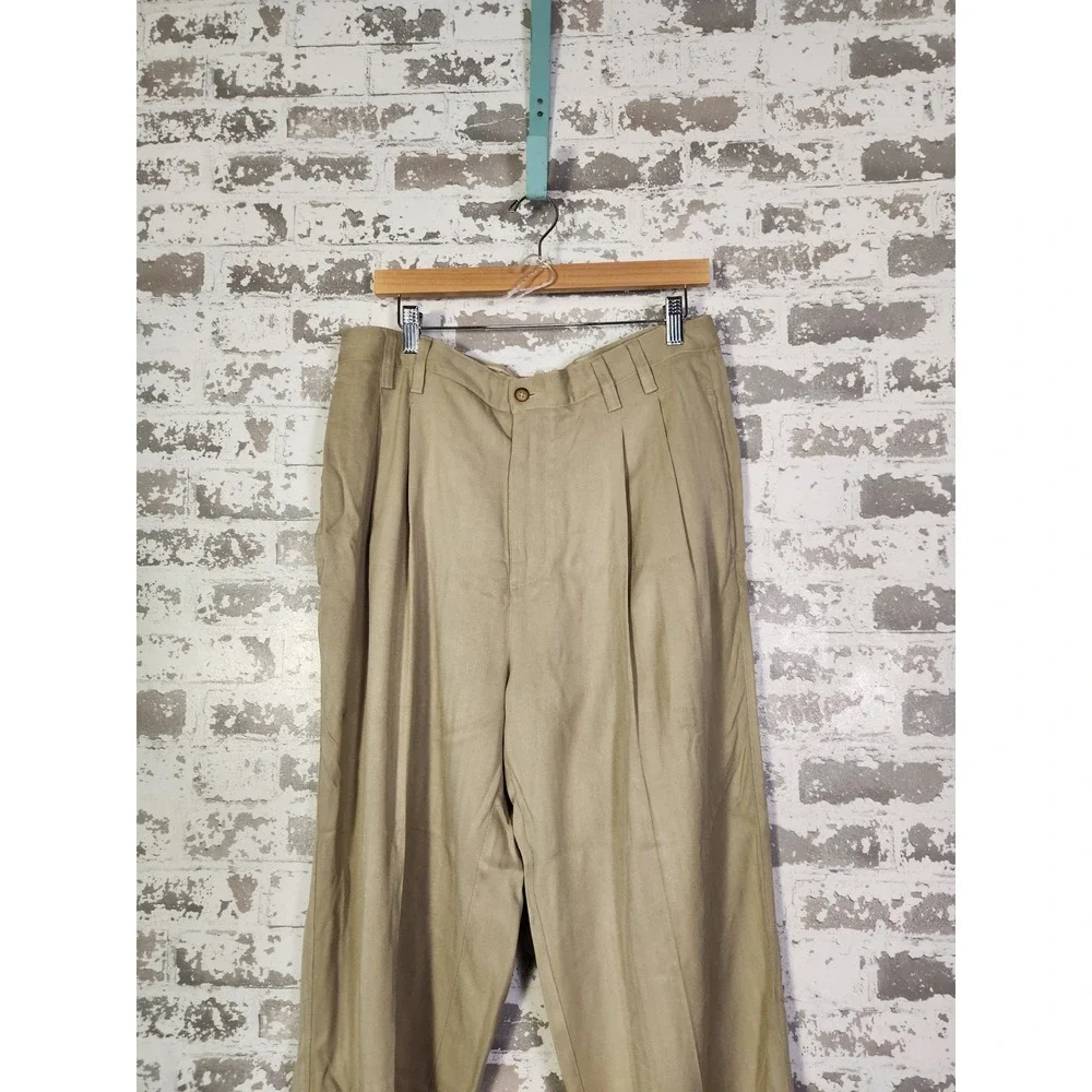 Tommy Bahama Men's Dress Pants‎ Size 34 Tan Silk Pleated Front Casual Comfort